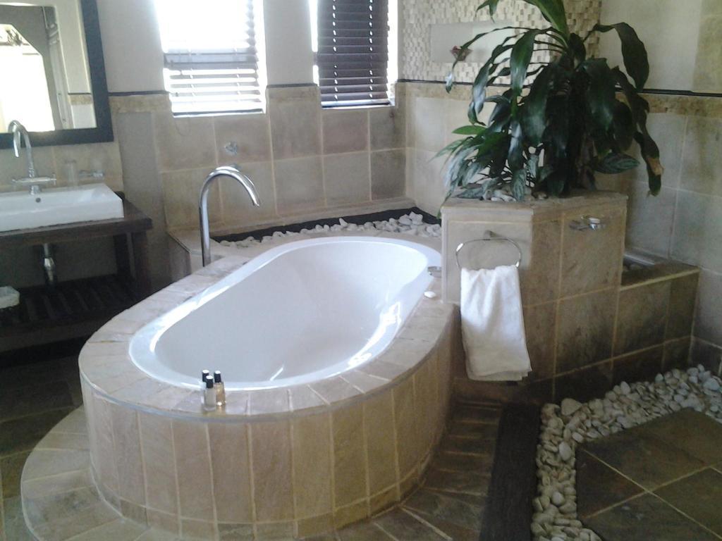 Fairways Hotel Ballito Room photo